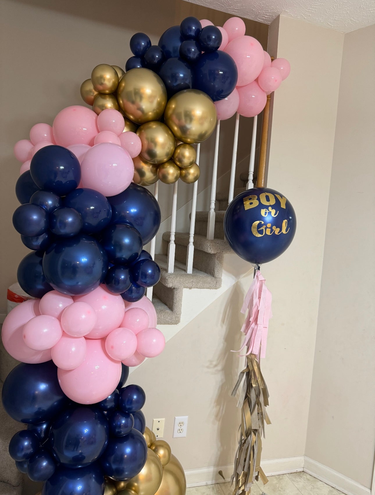 CLASSIC BALLOON GARLAND